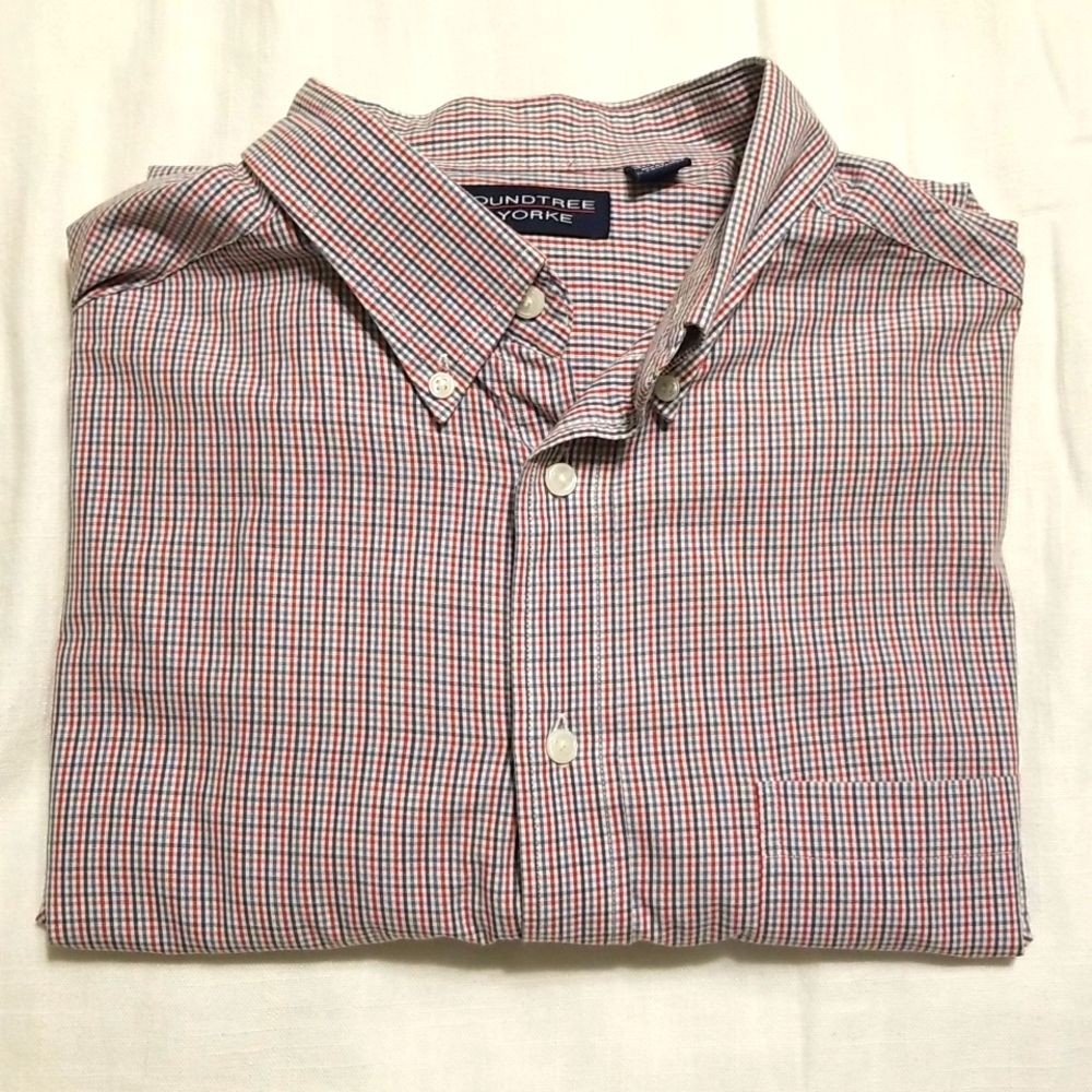 Roundtree & Yorke Long Sleeve Men's Button Down Dress Shirt